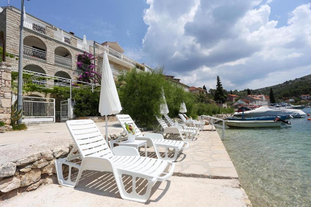 Amare Apartments Bobovisca Extérieur photo